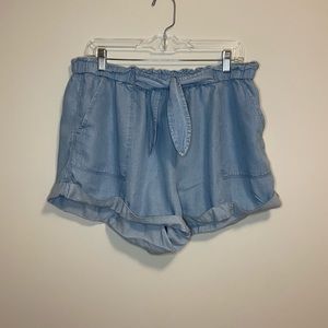 Tie Waist Flowy Shorts